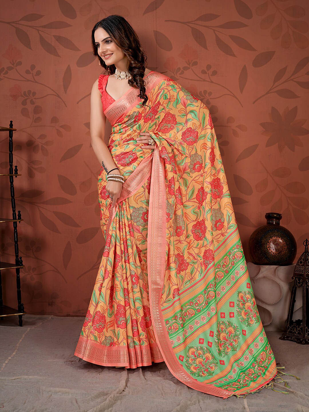 

KARAGIRI Floral Printed Zari Saree, Mustard