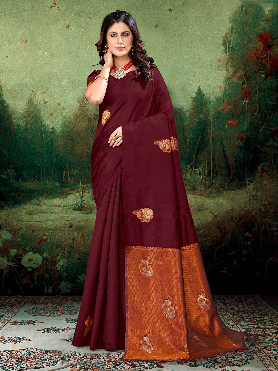 

KARAGIRI Ethnic Motifs Woven Design Zari Saree, Maroon