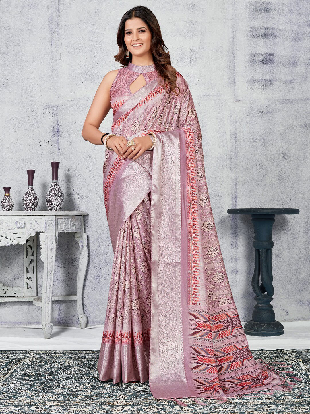 

KARAGIRI Floral Printed Zari Saree, Purple