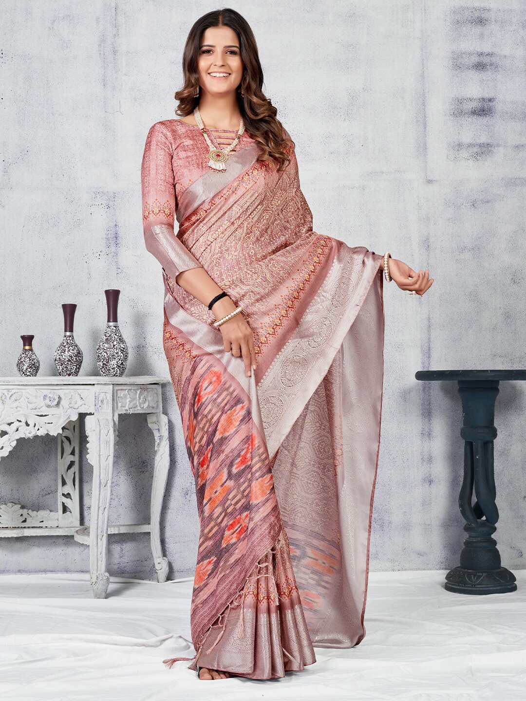 

KARAGIRI Ethnic Motifs Woven Design Zari Silk Blend Saree, Pink
