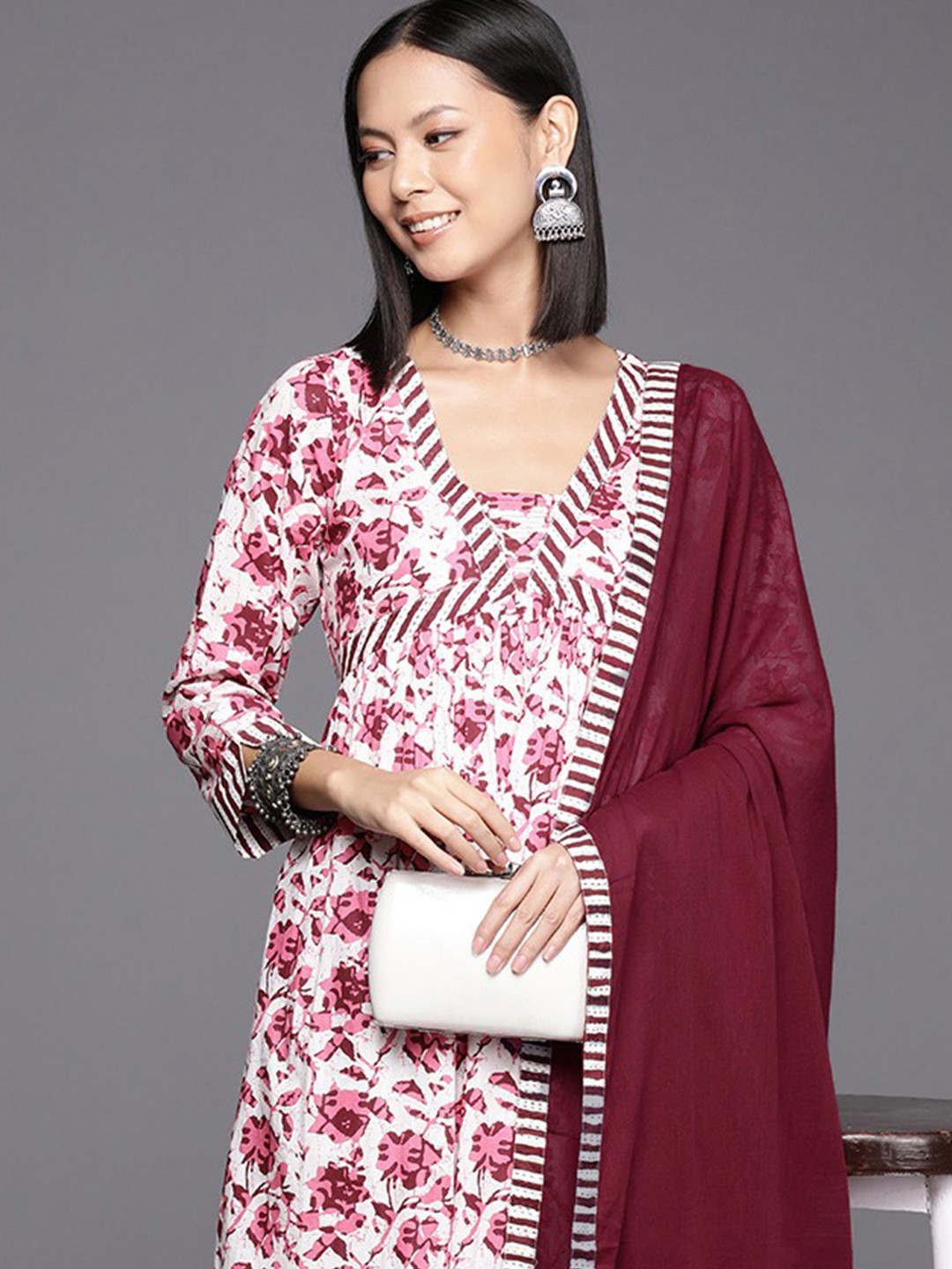 

Varanga Women Printed Pure Cotton Kurta With Palazzos & Dupatta, White