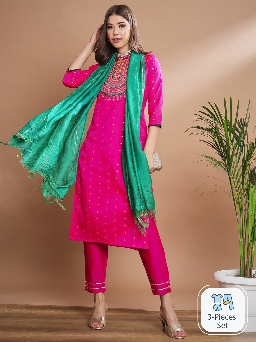 

PPTOSS Floral Embroidered Thread Work Kurta With Trousers & Dupatta, Pink