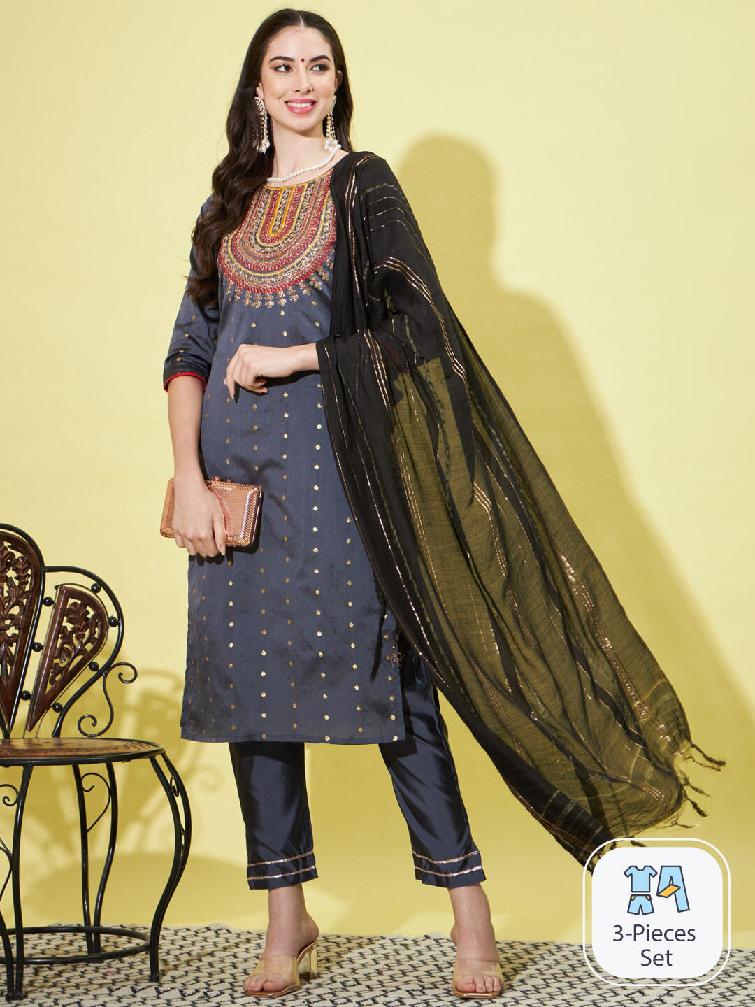 

PPTOSS Ethnic Motifs Embroidered Thread Work Kurta with Trousers & Dupatta, Grey