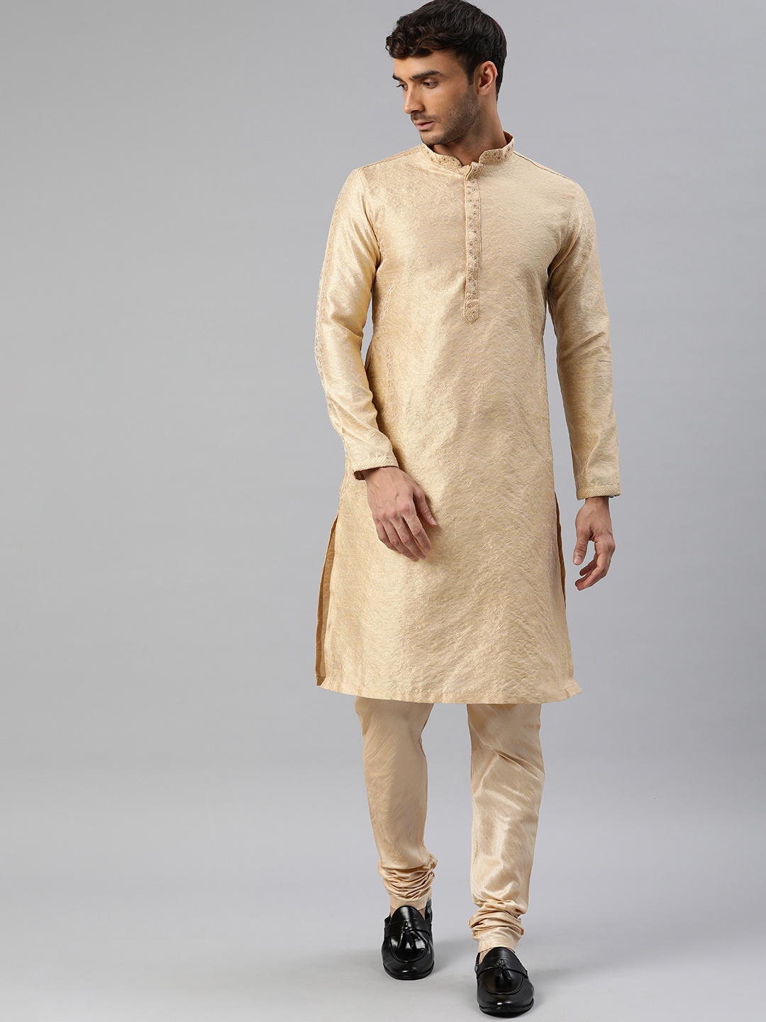 

Manthan Men Floral Regular Beads and Stones Kurta with Pyjamas, Beige