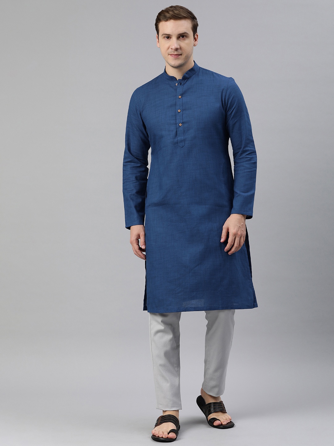 

Manthan Men Solid Cotton Kurta, Navy blue
