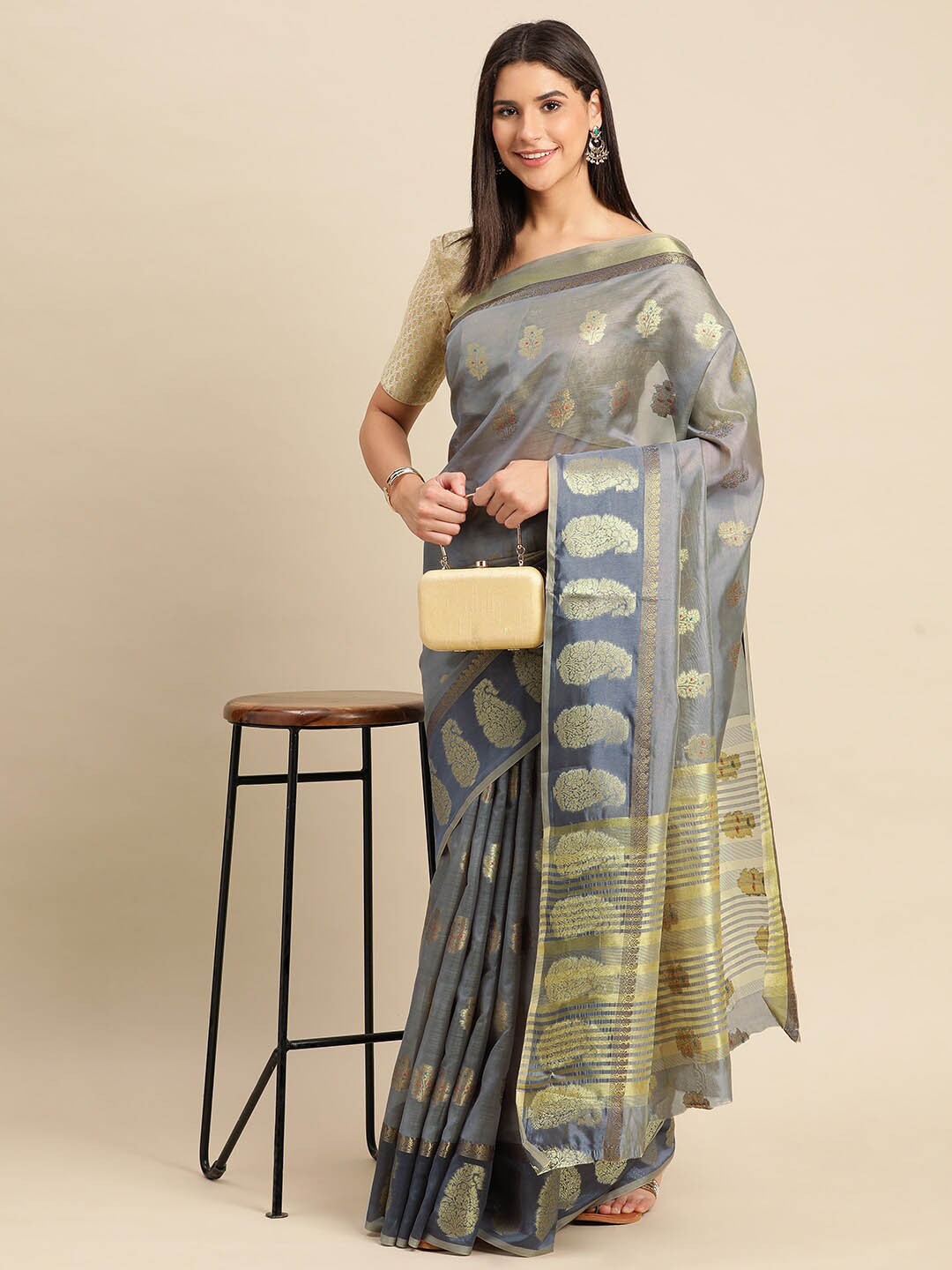 

Mitera Grey & Gold-Toned Ethnic Motifs Woven Design Zari Organza Saree