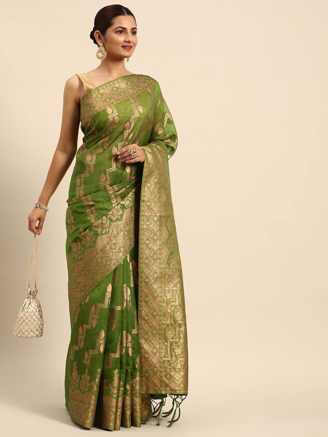

Mitera Green & Gold-Toned Ethnic Motifs Woven Design Zari Organza Saree