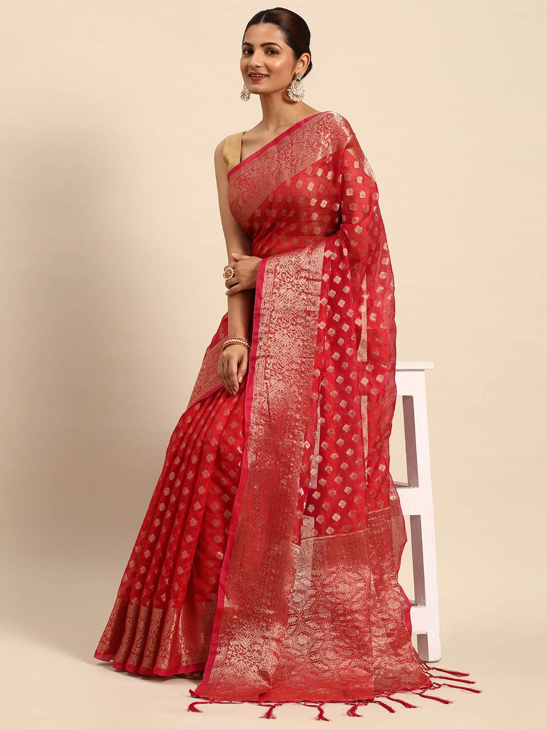 

Mitera Red & Gold Toned Floral Woven Design Zari Organza Saree