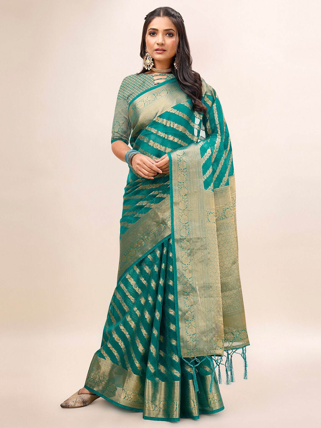 

Mitera Ethnic Motifs Woven Design Chikankari Organza Saree, Sea green