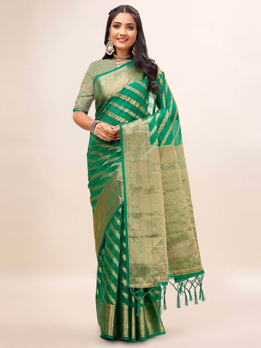 

Mitera Ethnic Motifs Woven Design Zari Saree, Green