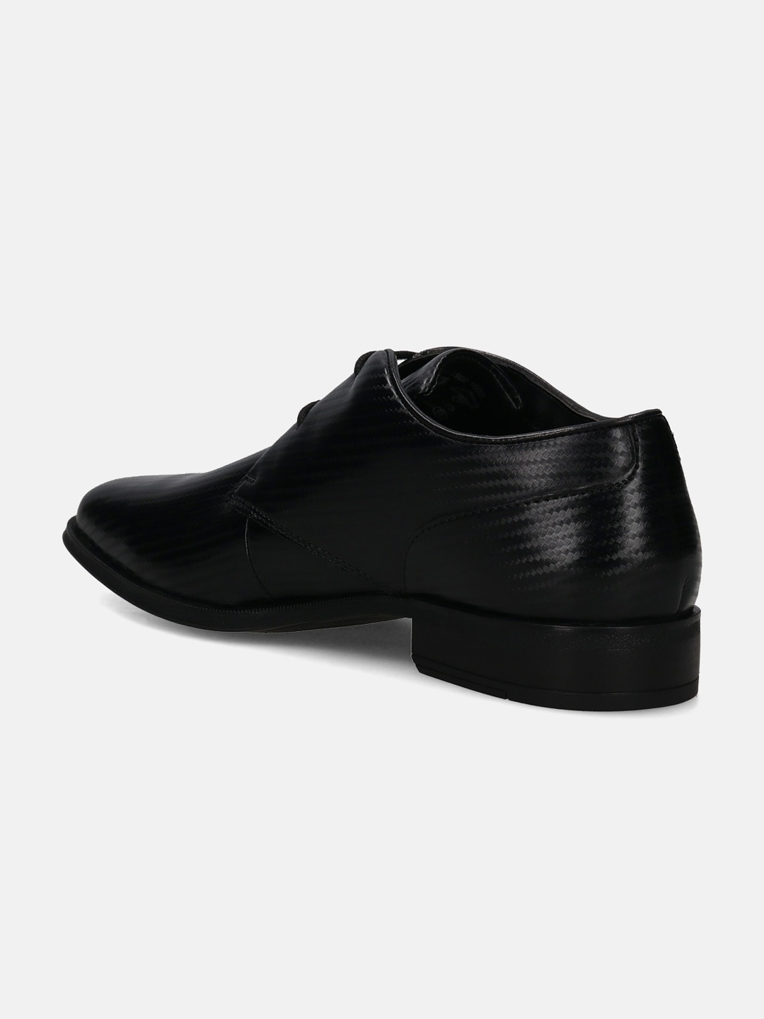 

Bugatti Men Zavinio Textured Leather Formal Derbys, Black