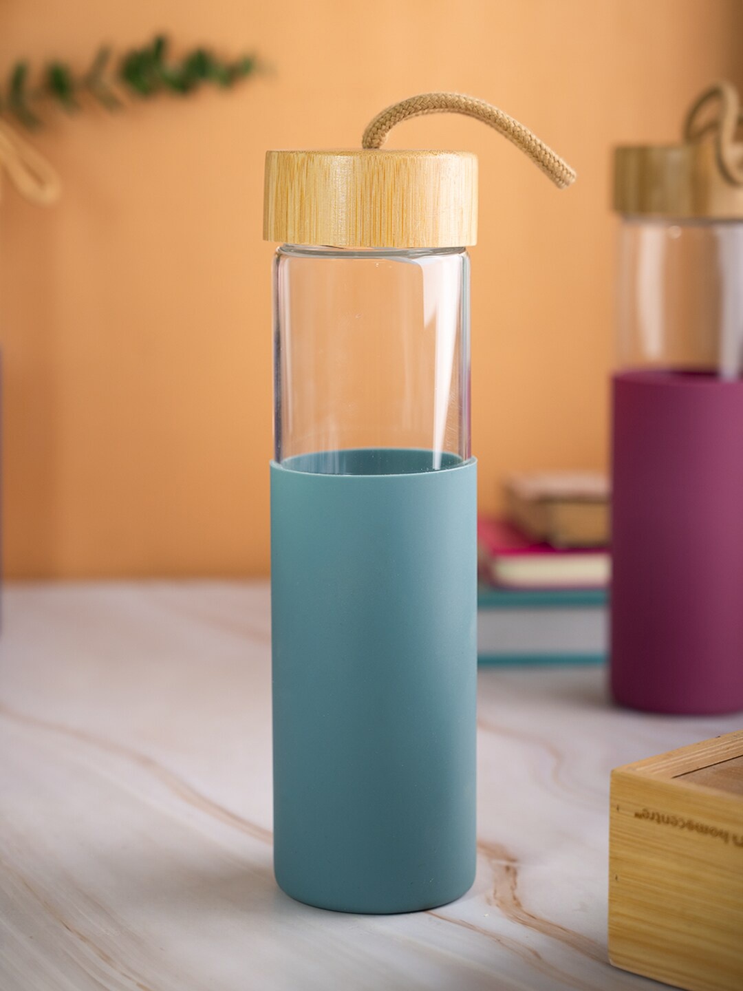 

MARKET99 Blue & Transparent Borosilicate Glass Water Bottle 550 ml