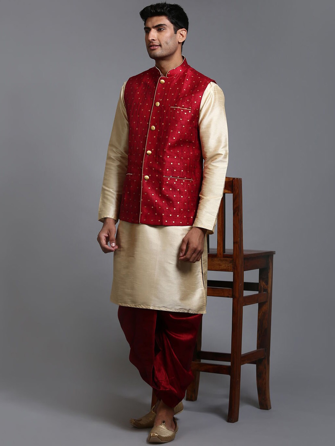 

VASTRAMAY Mandarin Collar Jacquard Kurta with Dhoti Pants And Woven Design Nehru Jacket, Gold