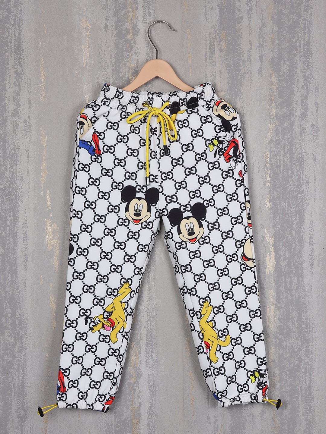 

Albion Girls Graphic Printed Cotton Relaxed Joggers, White
