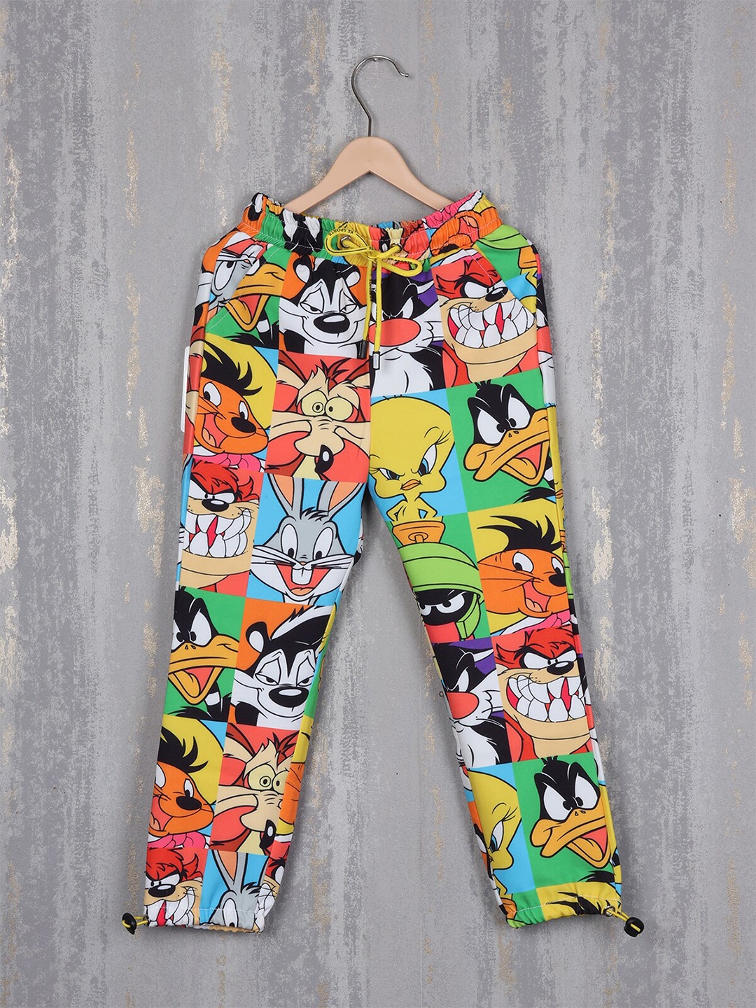 

Albion Girls Graphic Printed Cotton Relaxed Joggers, Red