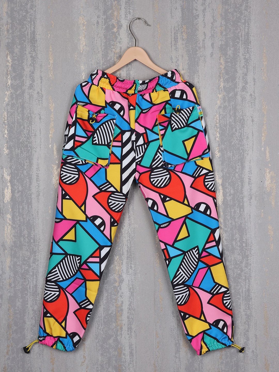 

Albion Girls Geometric Printed Relaxed Fit Pure Cotton Joggers, Black
