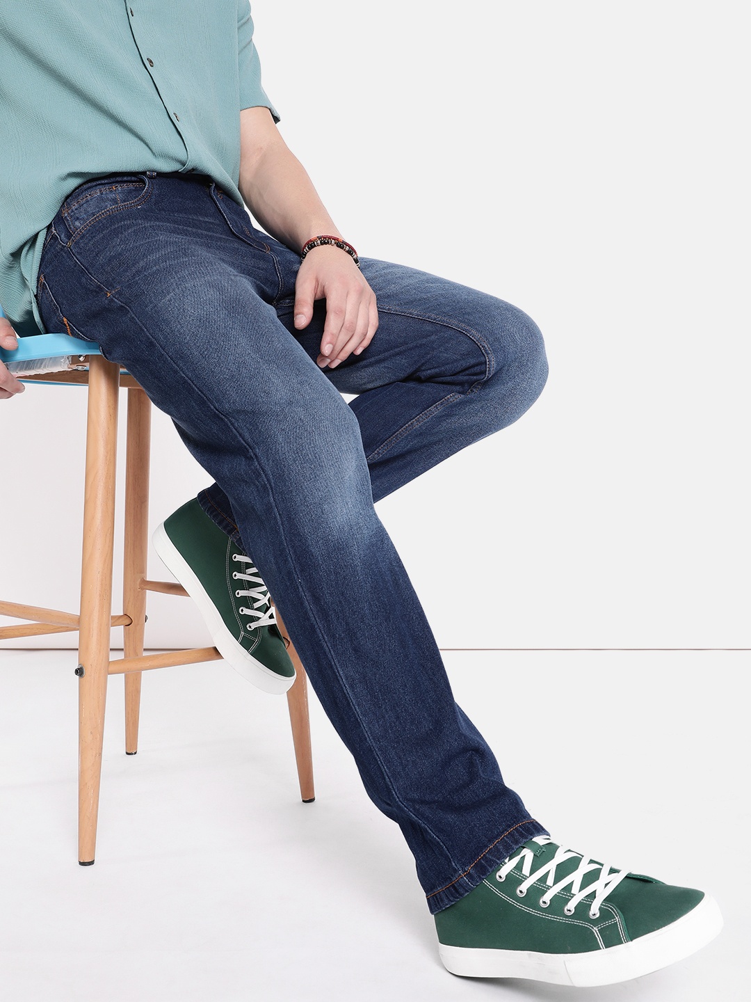 

The Roadster Lifestyle Co. Men Regular Fit Jeans, Navy blue