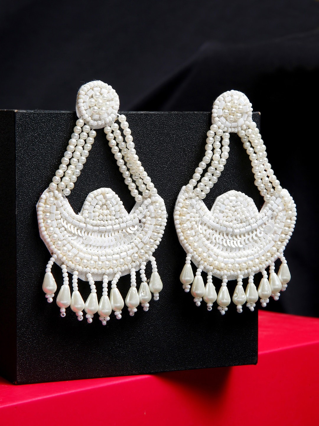 

SAKA DESIGNS Contemporary Drop Earrings, White
