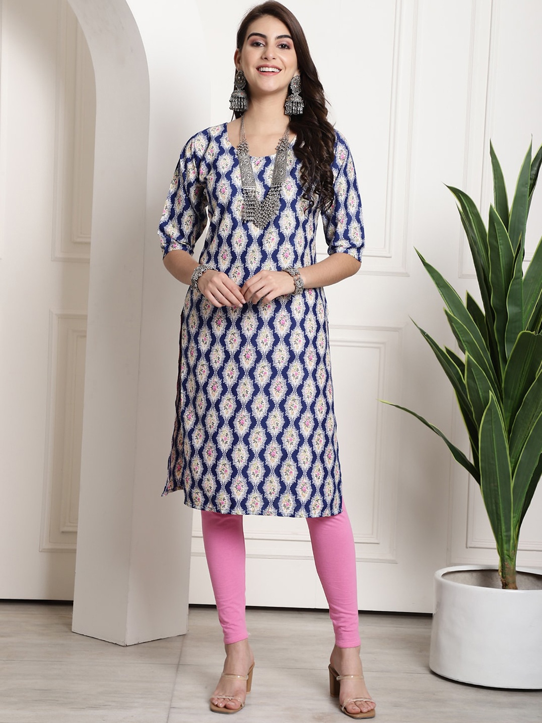 

7Threads Floral Printed A-Line Kurta, Blue