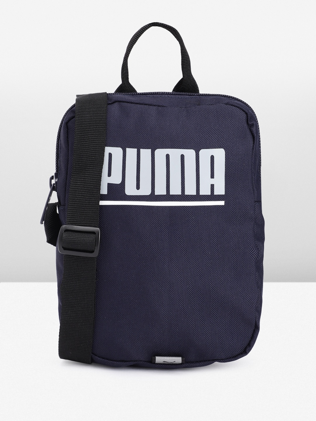 

Puma Unisex Brand Logo Printed Structured Messenger Bag, Navy blue