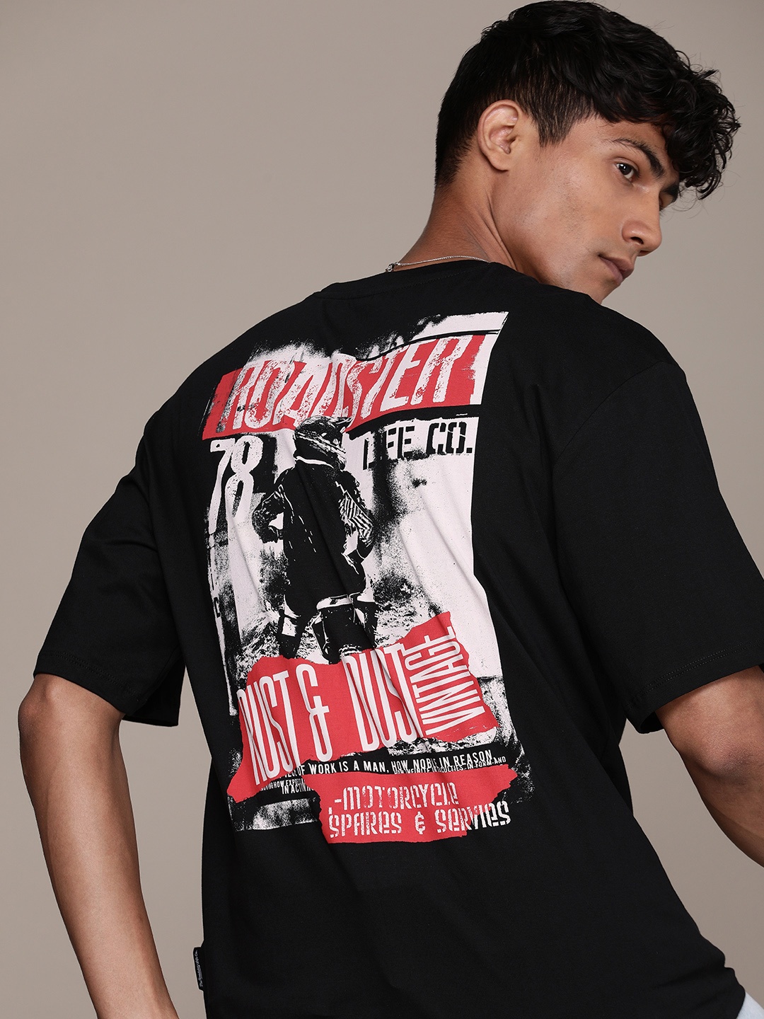 

The Roadster Lifestyle Co. Pure Cotton Printed Pure Cotton T-shirt, Black