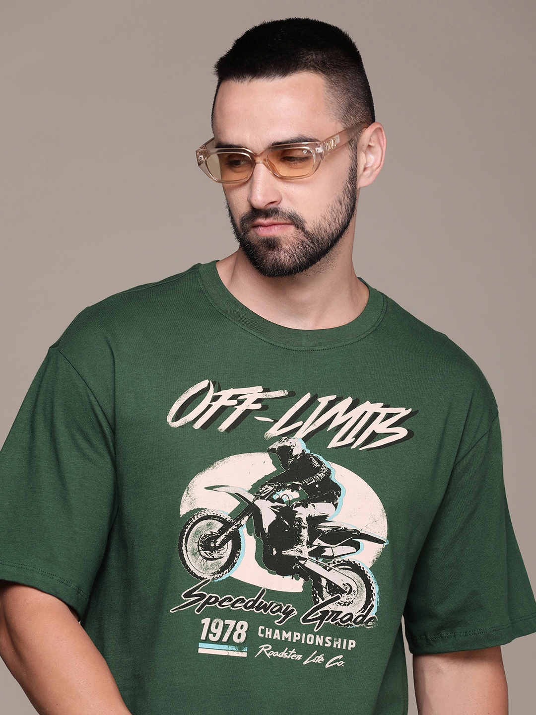 

The Roadster Life Co. Printed Drop-Shoulder Sleeves Pure Cotton T-shirt, Green