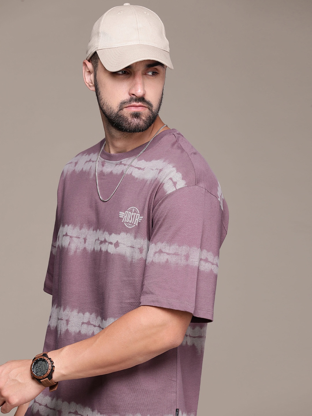 

The Roadster Lifestyle Co. Men Dyed Pure Cotton T-shirt, Mauve