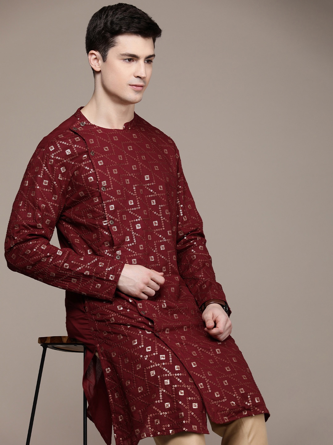 

House of Pataudi Ethnic Motifs Embroidered Pure Cotton Sequinned Jashn Kurta, Maroon