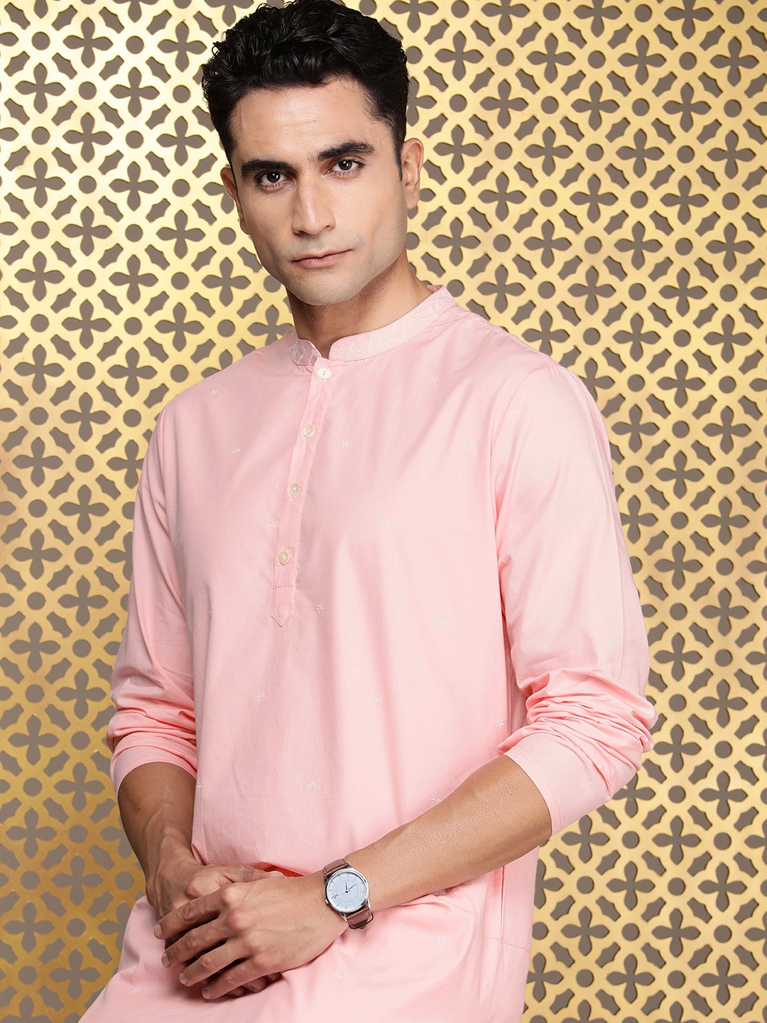 

House of Pataudi Rozana Embroidered Kurta, Pink