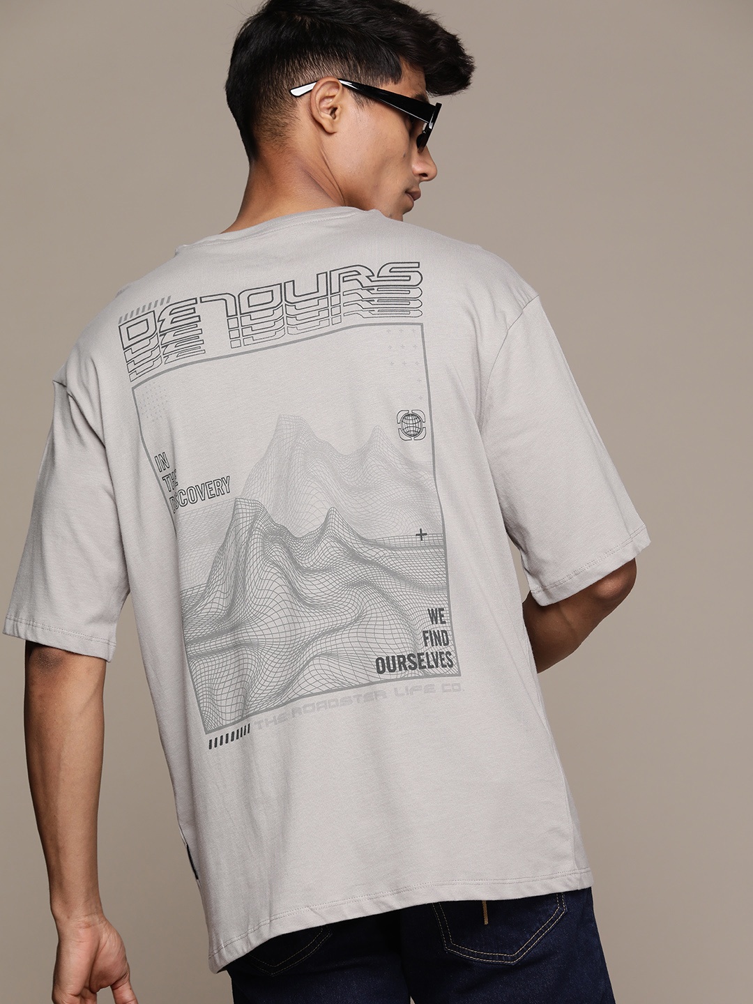 

The Roadster Lifestyle Co. Printed Drop-Shoulder Sleeves Pure Cotton Oversized T-shirt, Grey