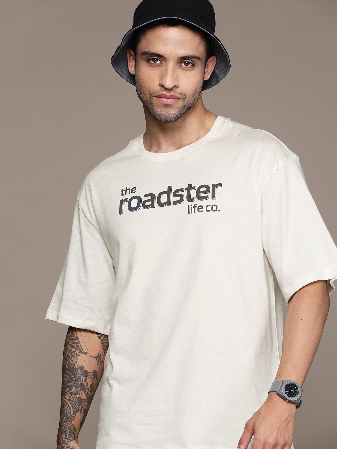 

The Roadster Lifestyle Co. Printed Pure Cotton Oversized T-shirt, Off white