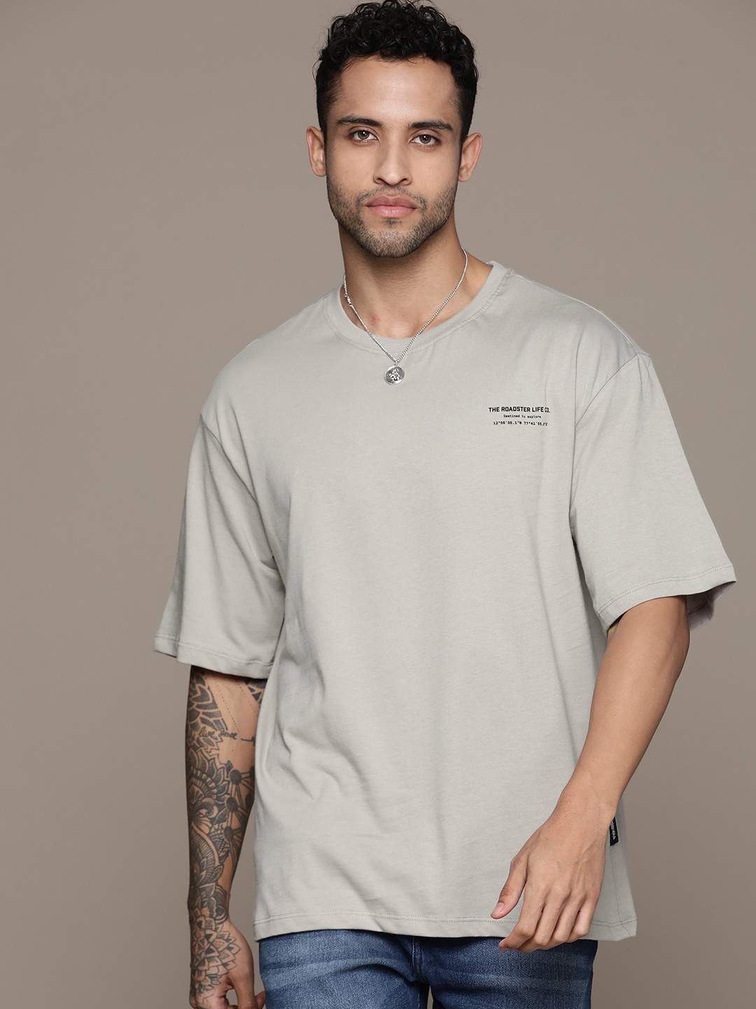 

The Roadster Lifestyle Co. Printed Drop-Shoulder Sleeves Pure Cotton T-shirt, Grey