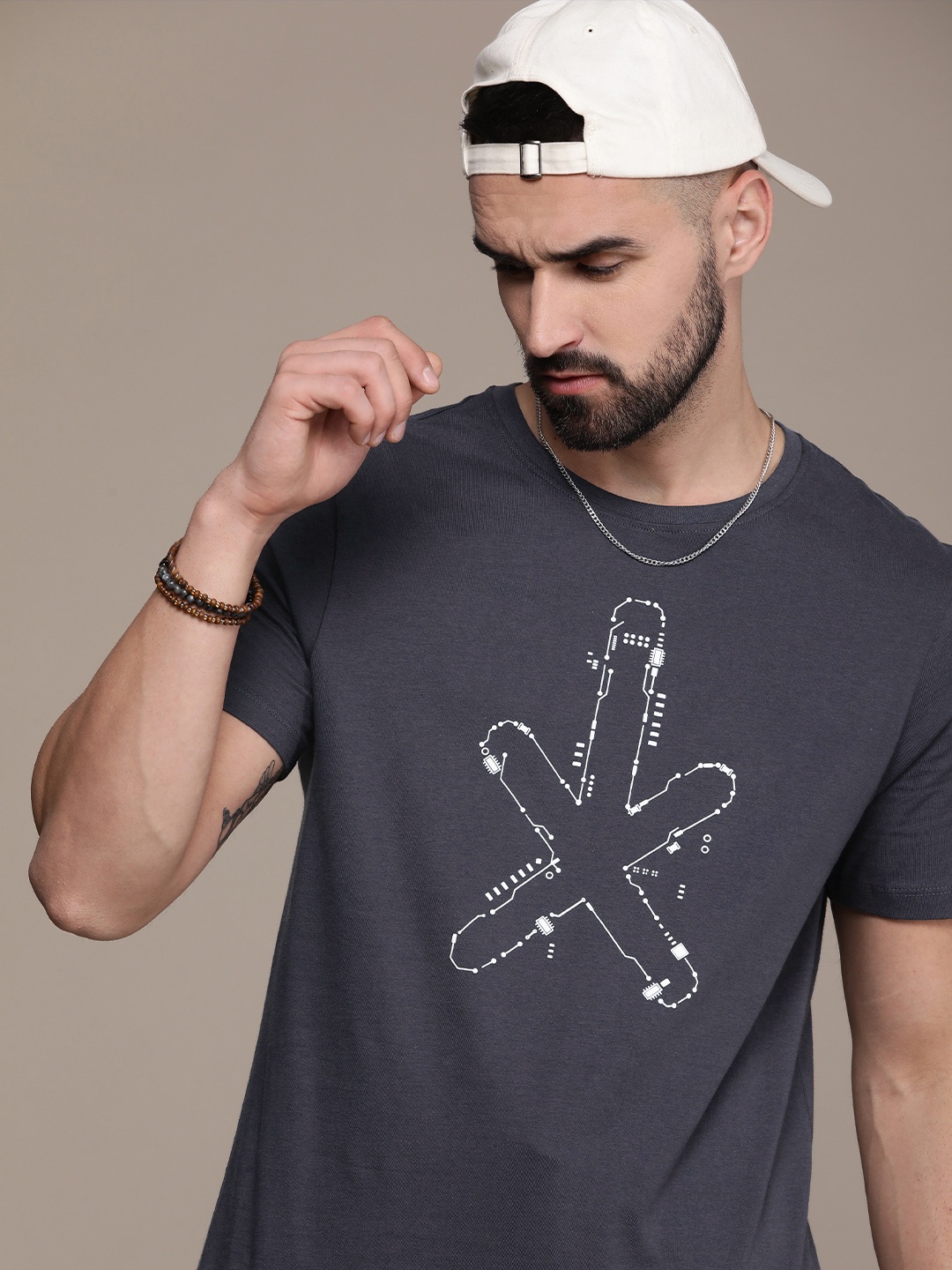 

The Roadster Life Co. Geometric Printed Pure Cotton T-shirt, Grey