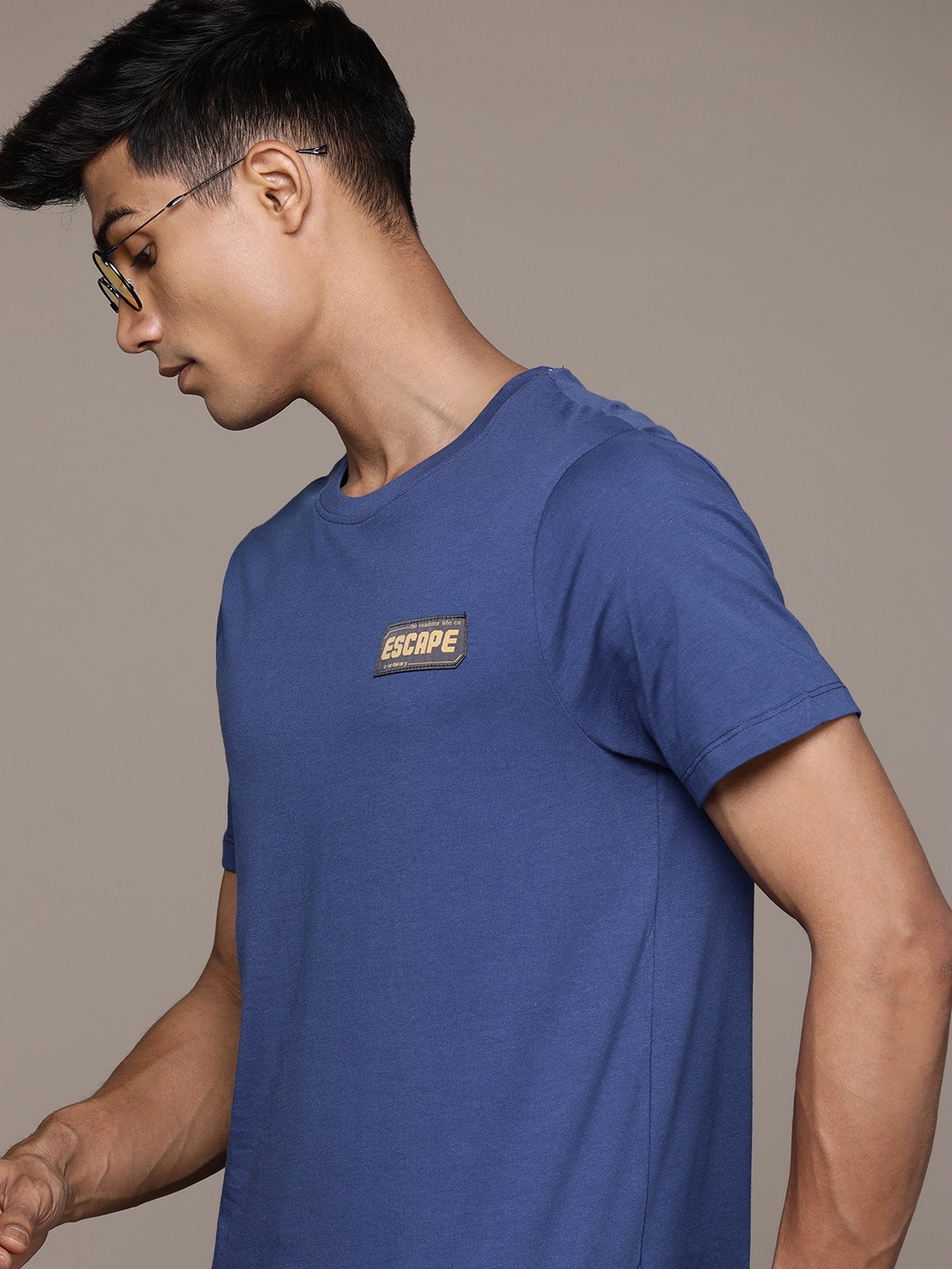 

The Roadster Lifestyle Co. Men Pure Cotton T-shirt, Blue