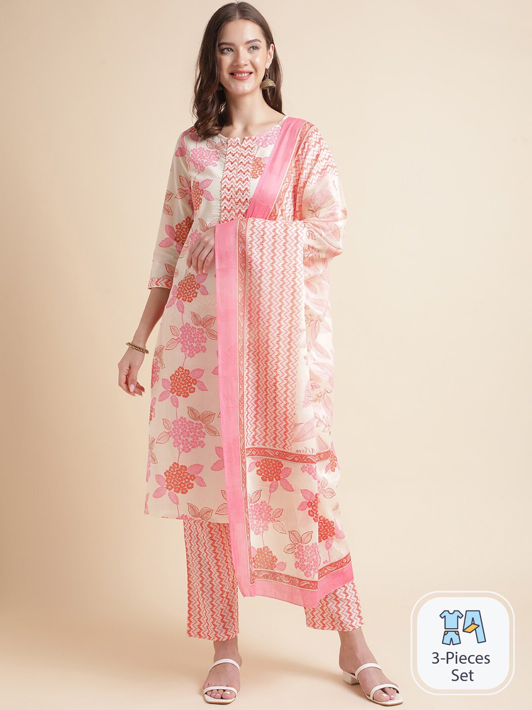 

MESMORA FASHION Floral Print Gotta Patti Straight Kurta & Trousers With Dupatta, Off white