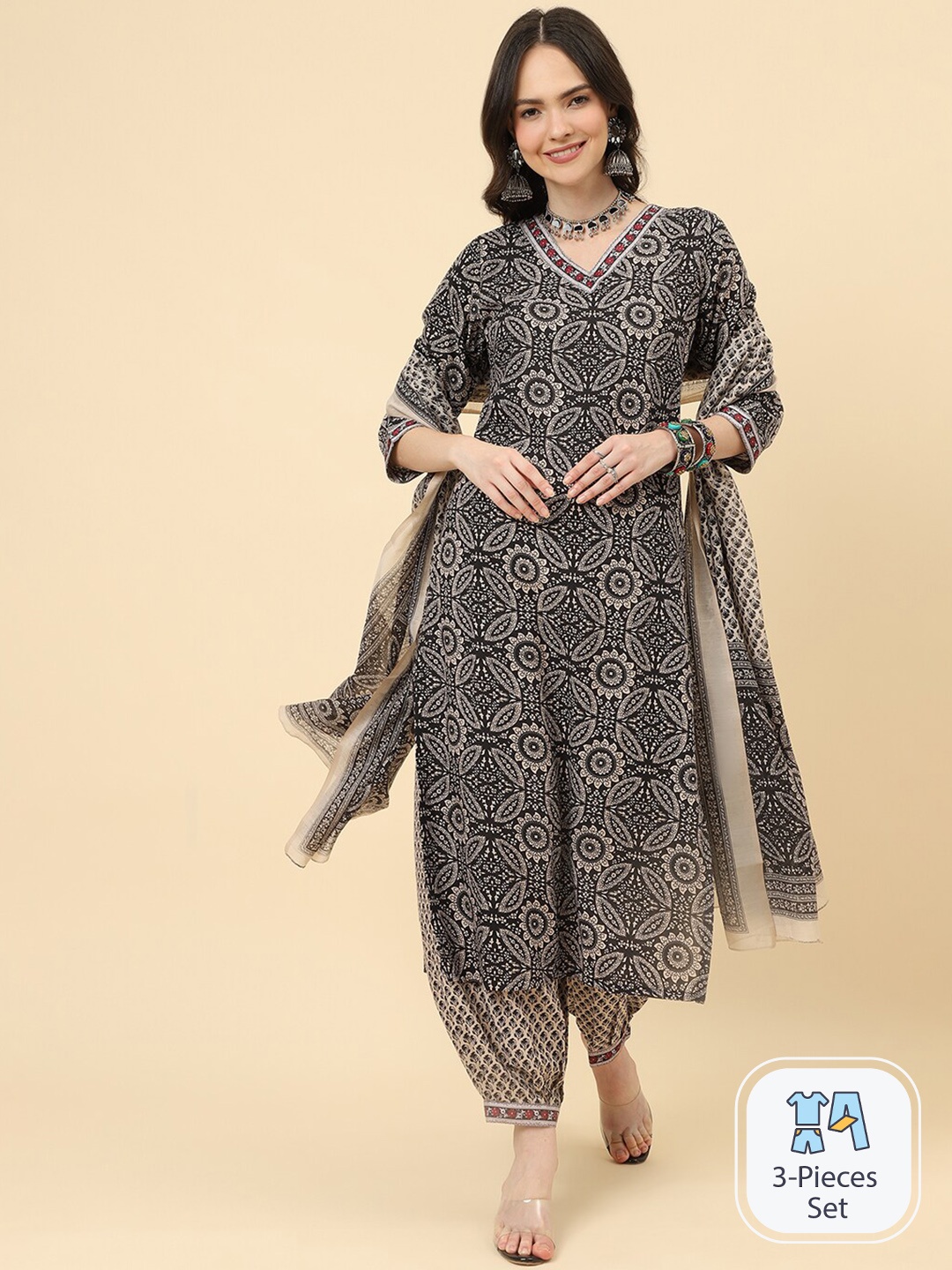 

KALINI Ethnic Motifs Printed Regular Kurta With Salwar & Dupatta, Black