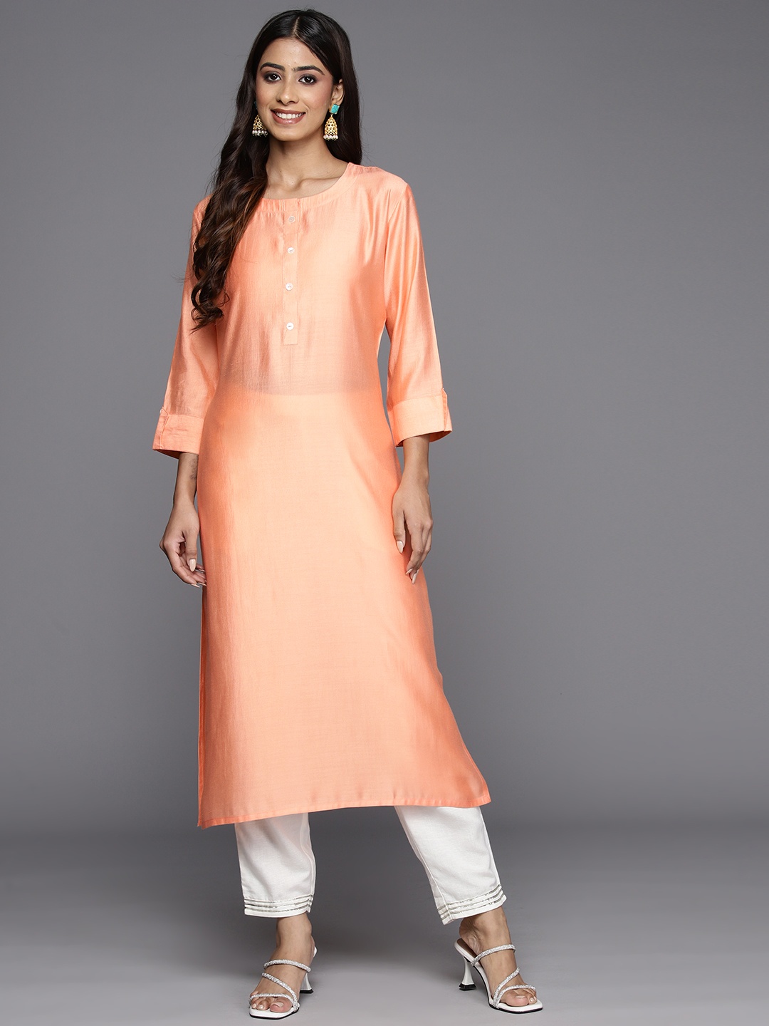 

Indo Era Women Striped Liva Kurta, Peach