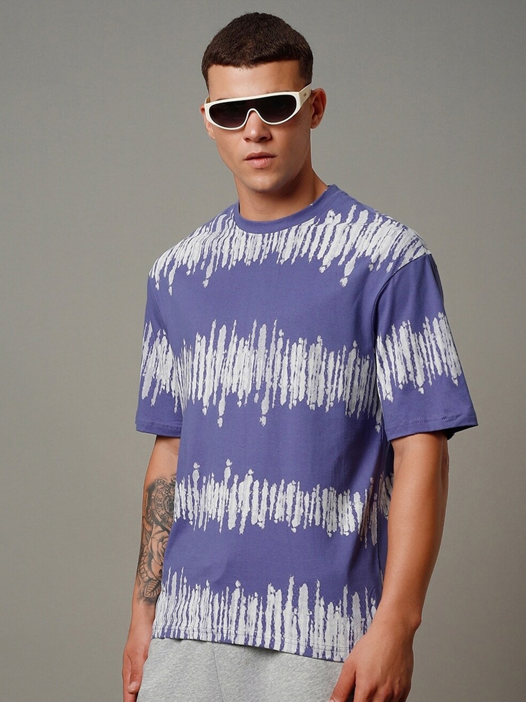 

Bewakoof Tie and Dye Round Neck Oversized Cotton T-Shirt, White