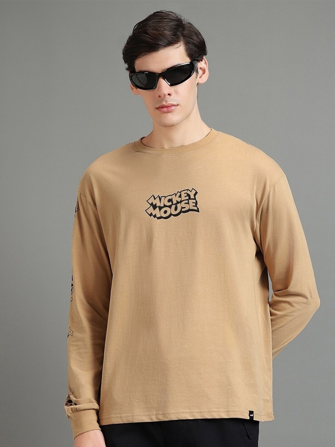 

Bewakoof Mickey Mouse Round Neck Oversized Fit Cotton T-Shirt, Brown
