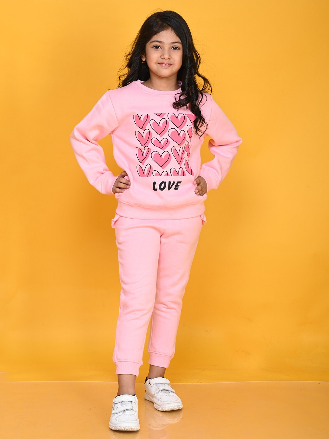 

Anthrilo Girls Printed T-shirt with Trousers, Pink