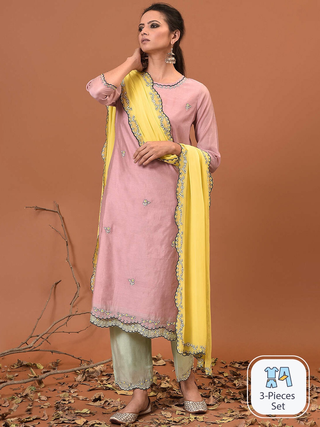 

NUHH Floral Embroidered Thread Work Kurta With Trousers & Dupatta, Pink