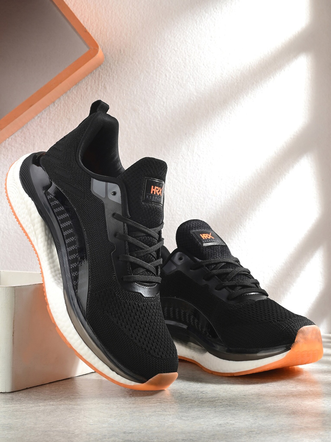 

HRX by Hrithik Roshan Men Black Aircube Mesh Running Shoes