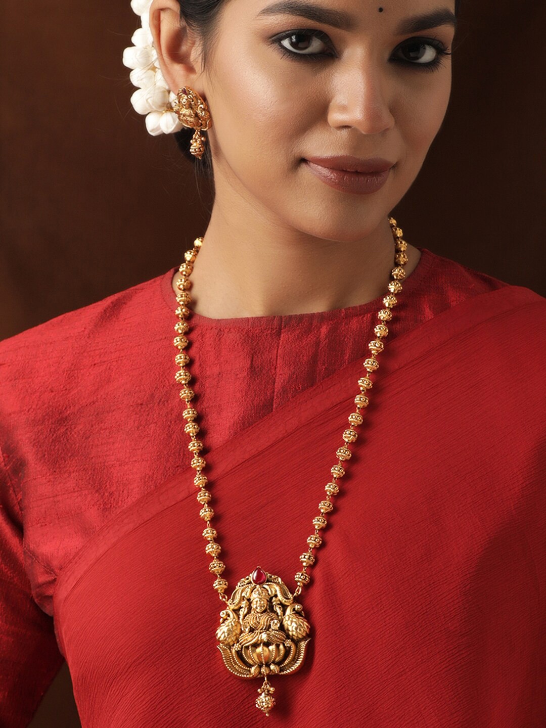 

Rubans 22KT Gold-Plated Devine Laxmi With Ruby Stone Temple Jewellery Set