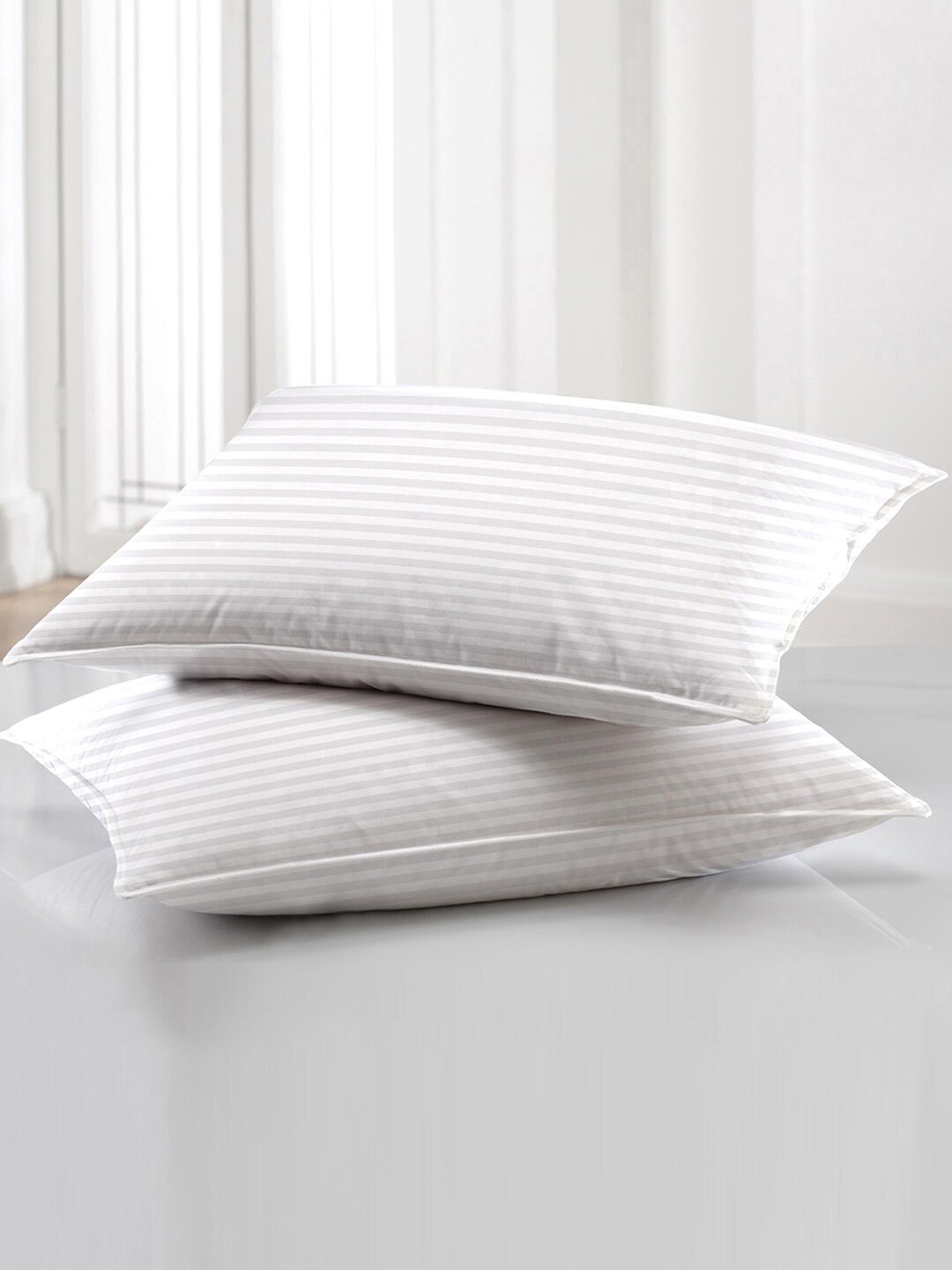 

Story@home 2-Pcs White Striped Satin Pillows