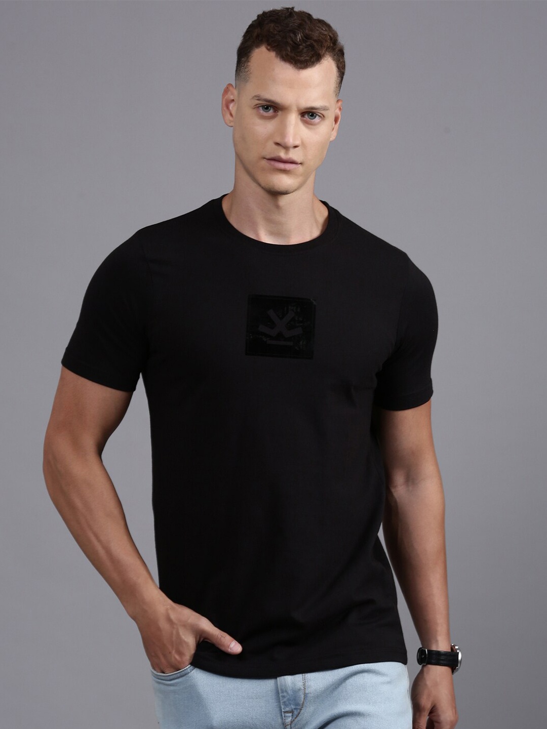 

WROGN Round Neck Cotton T-shirt, Black