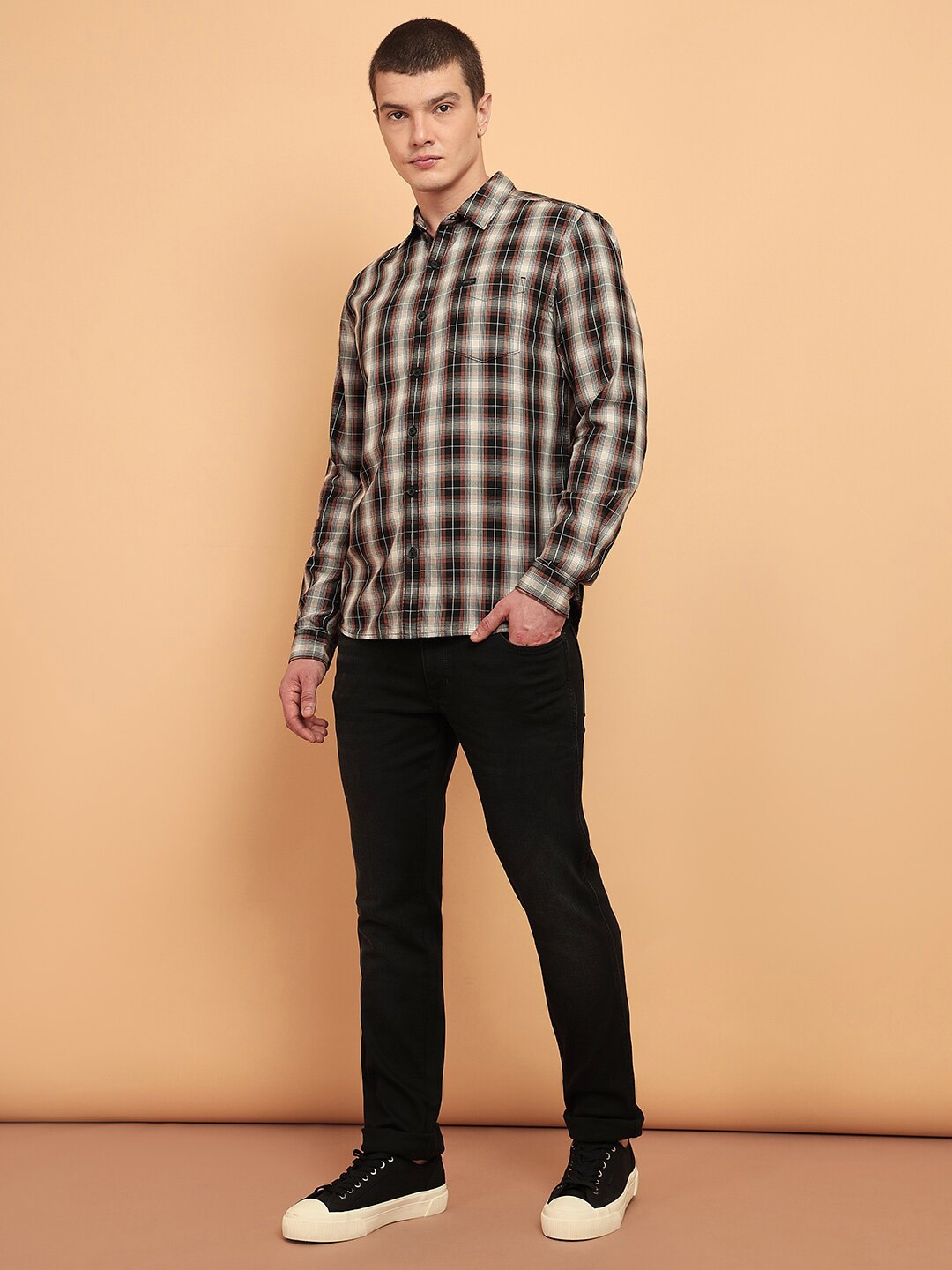 

Wrangler Tartan Checks Cotton Casual Shirt, Black