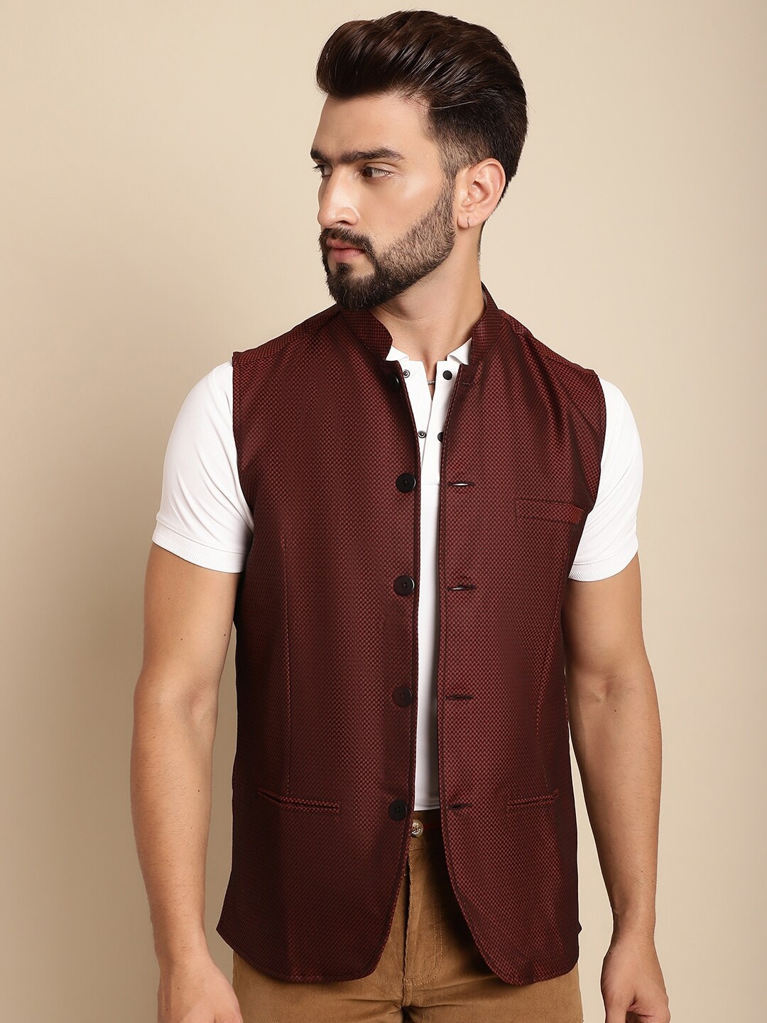 

even Woven Design Nehru Jacket, Maroon