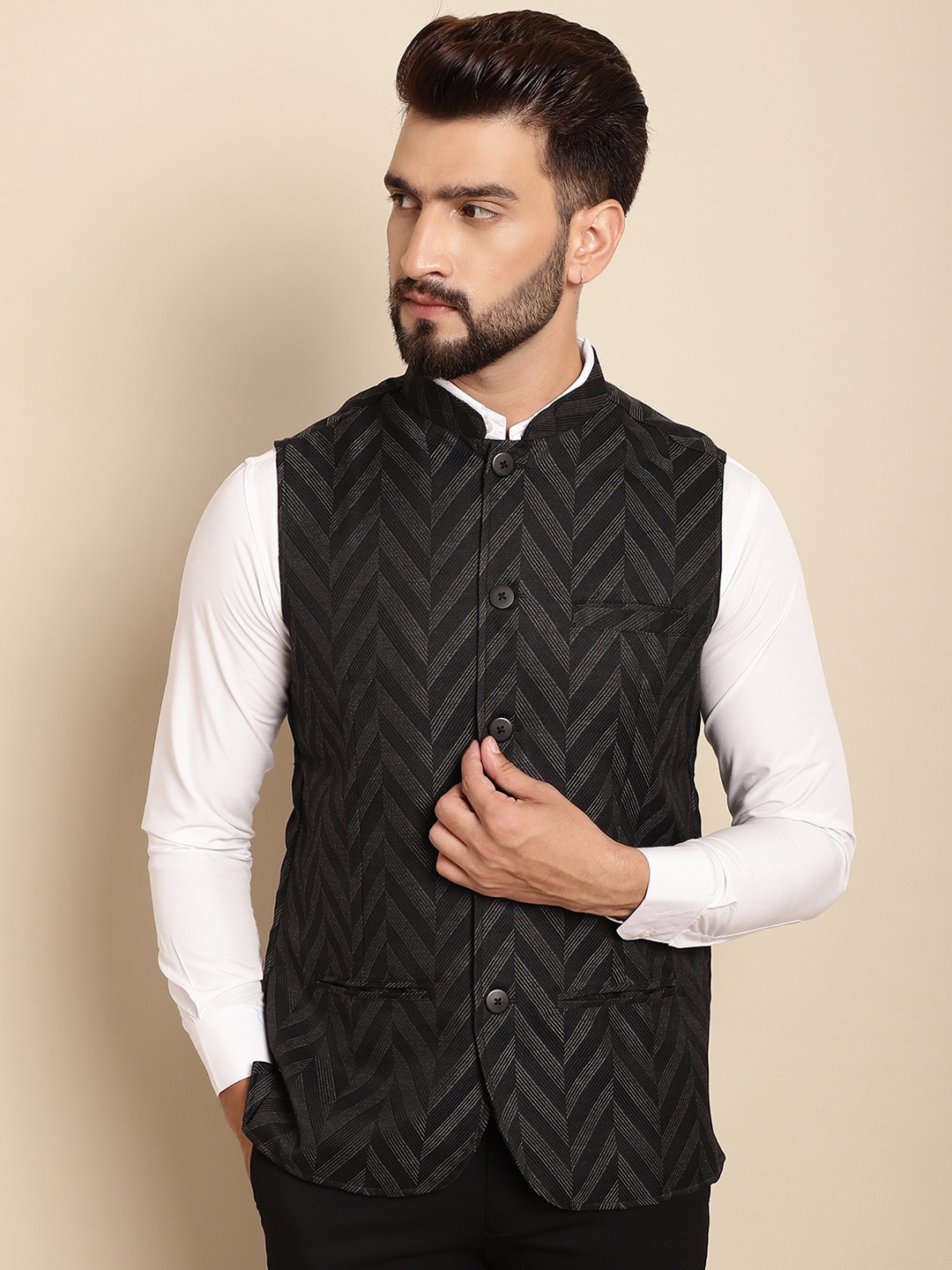 

even Self-Design Sleeveless Nehru Jacket, Black