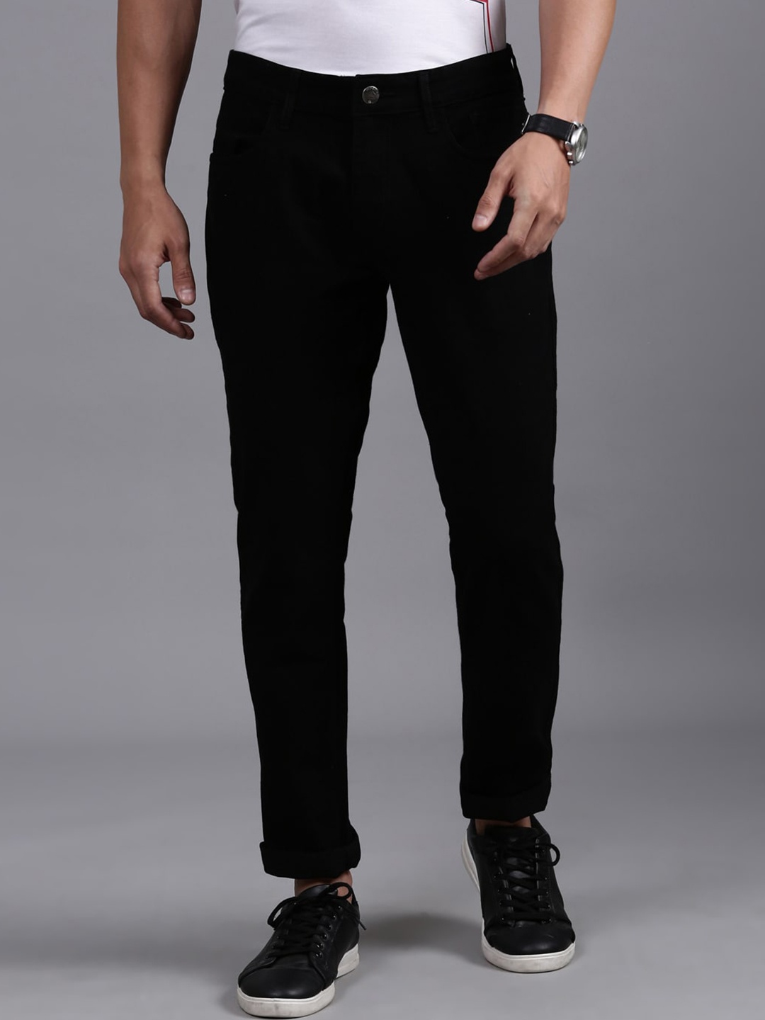 

WROGN Men Slim Fit Mid-Rise Stretchable Comfort Clean Look Jeans, Black