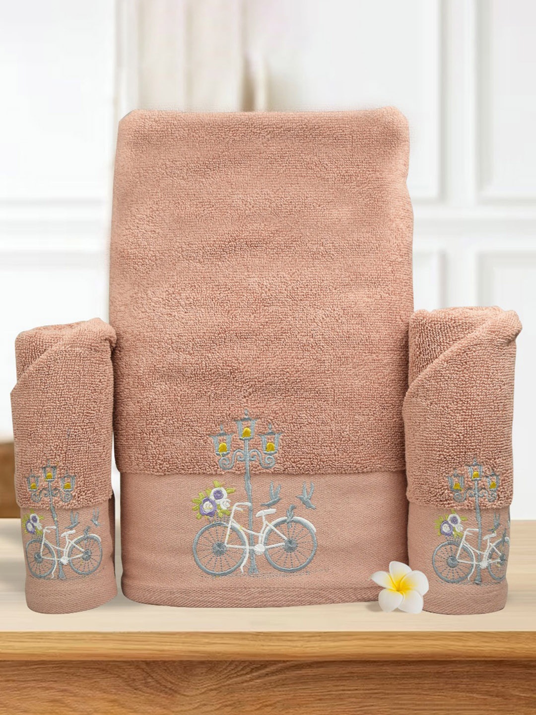 

RANGOLI 3 Pcs 540 GSM Pure Cotton Towel Set, Peach